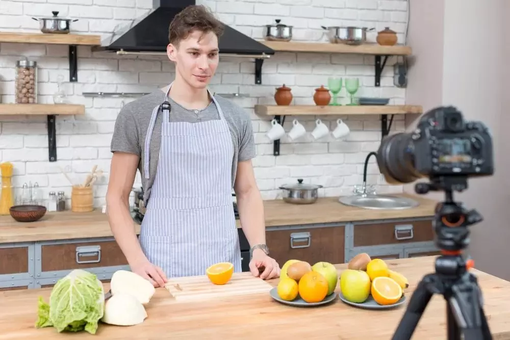 Máy Ép Trái Cây Multifruit: Bí Quyết Thành Công Cho Cửa Hàng Nước Ép