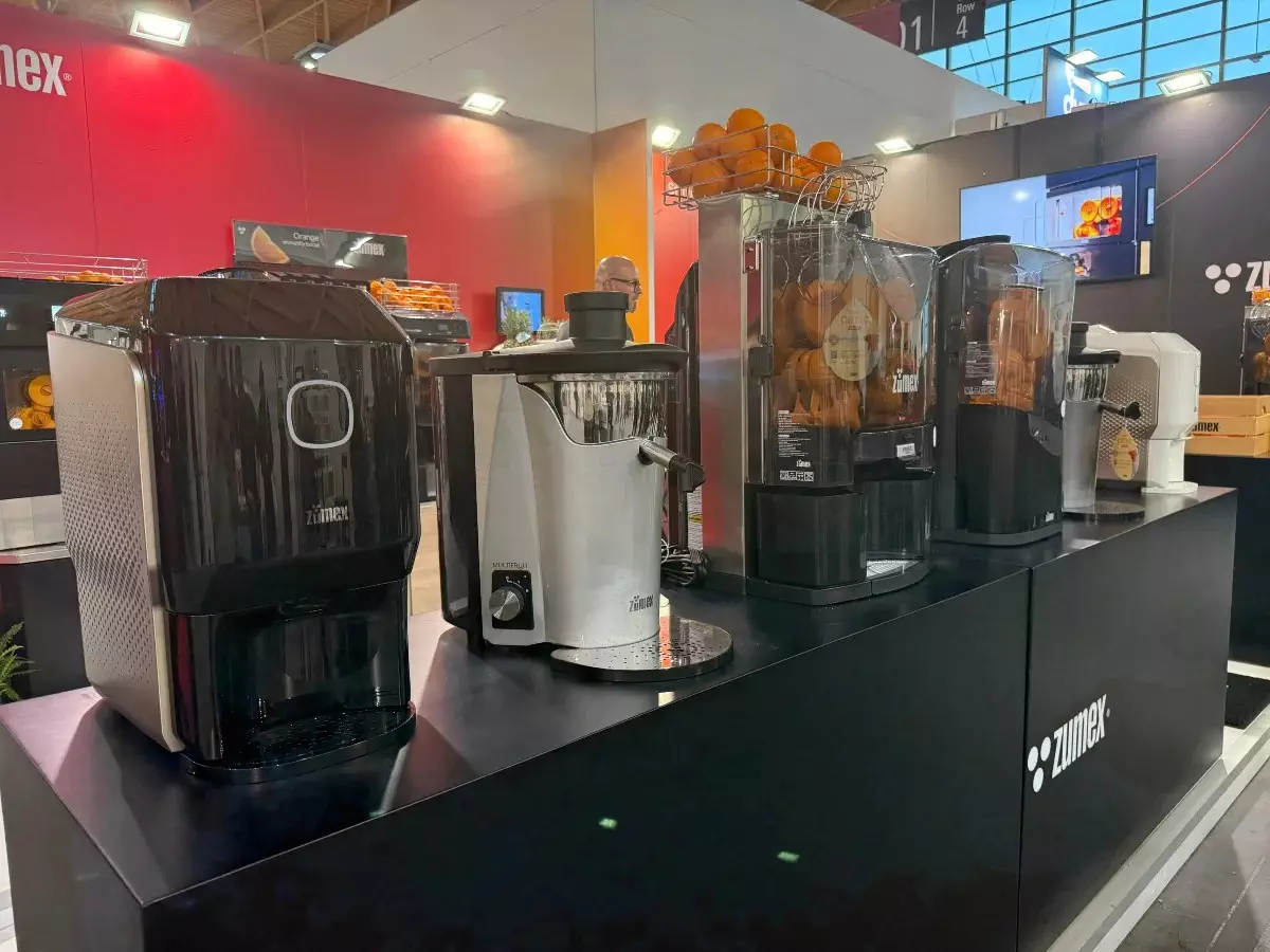 Máy vắt cam tự động Zumex tiết kiệm điện - 7 Lợi Ích to lớn