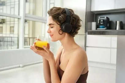 Máy vắt cam tự động Zumex: Đảm bảo chất lượng đồ uống tại quán Bar
